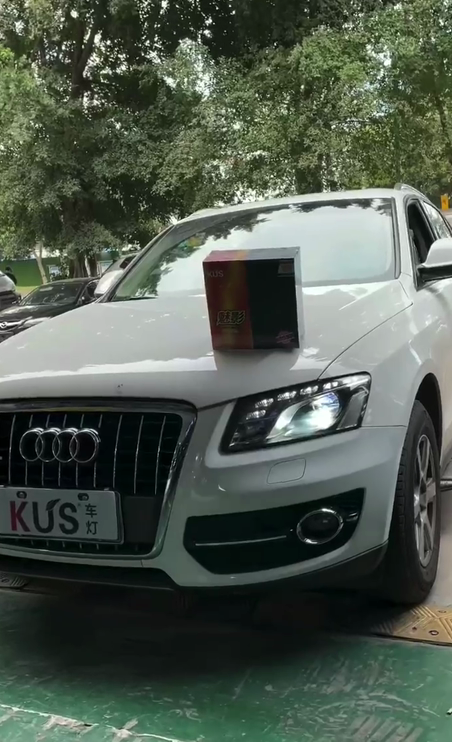 奥迪Q5升级KUS魅影激光透镜